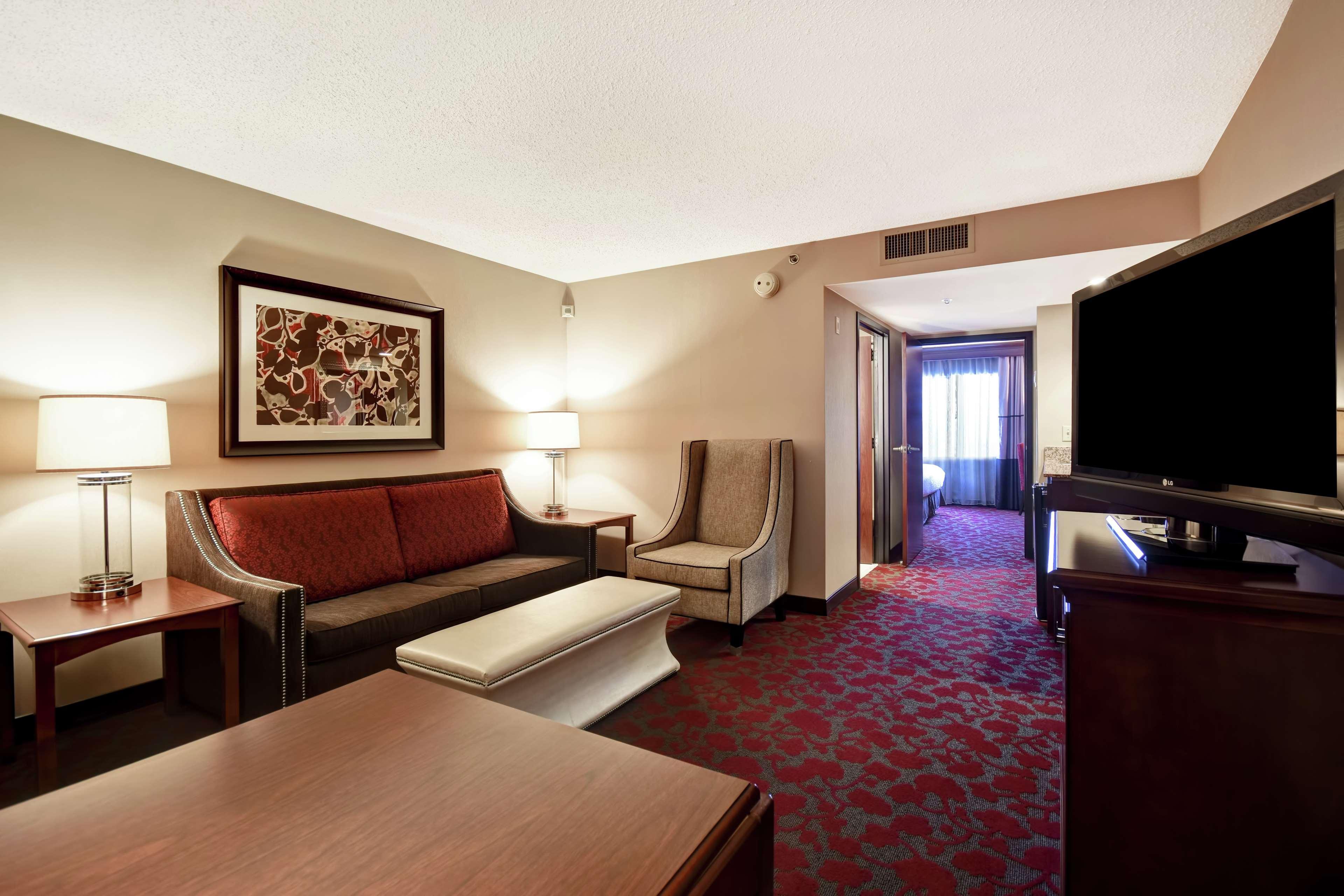 Embassy Suites By Hilton Dulles Airport Херндон Экстерьер фото
