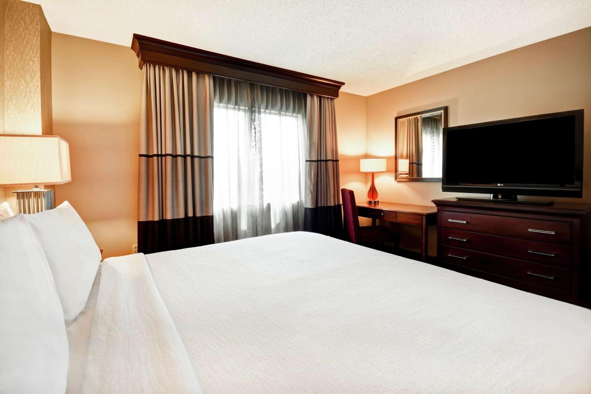 Embassy Suites By Hilton Dulles Airport Херндон Экстерьер фото